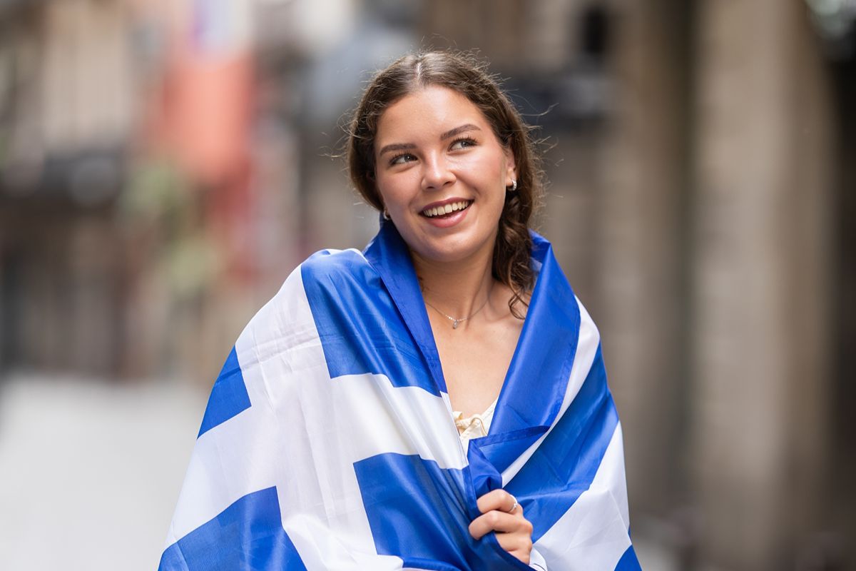 35 Rare & Ancient Greek Girl Names & Meanings